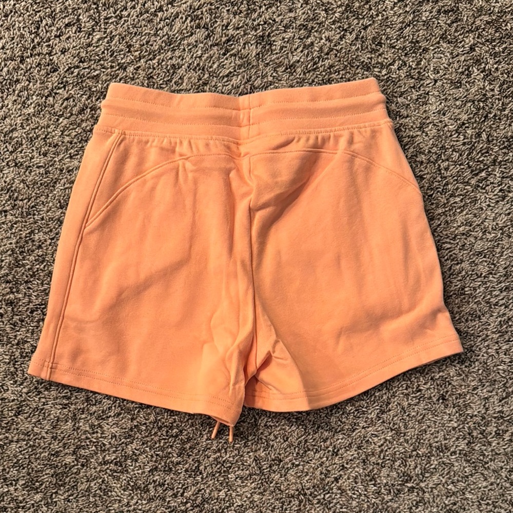Alphalete Essential Core Shorts - Picture 3 of 3